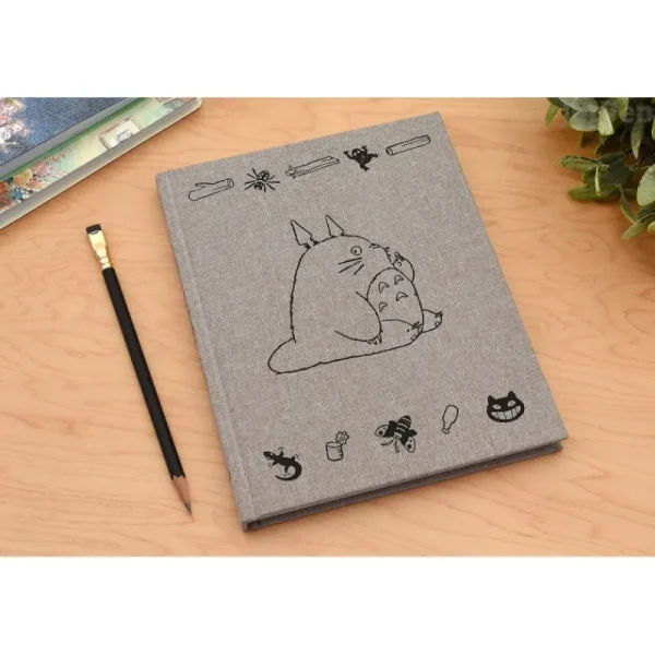 Online Carnet de croquis toilé Totoro - Mon Voisin Totoro Carnets Et Cahiers