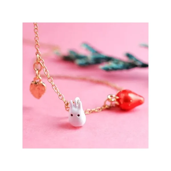 Cheap Collier Totoro Blanc Et Fraises - Mon Voisin Totoro Bijoux