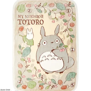 Shop Couverture Églantiers et noisettes 100x140 cm - Mon Voisin Totoro Linge De Maison