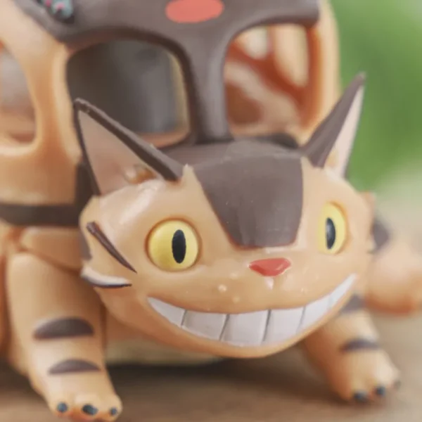 Best Figurine Chatbus à friction et Totoro à l’intérieur - Mon Voisin Toto Jouets