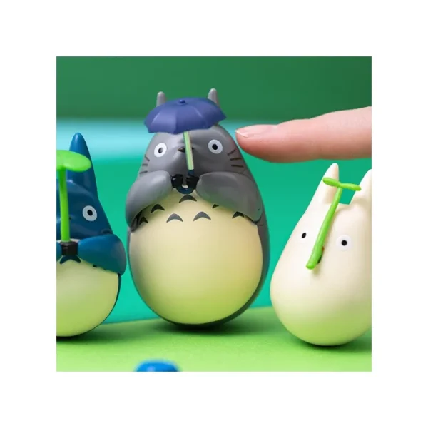 Best Sale Figurine Culbuto Totoro Blanc avec feuille - Mon Voisin Totoro Jouets