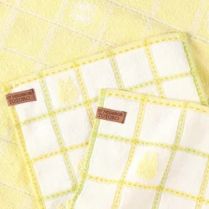 Online Mini serviette gauffrée Totoro 25x25 cm - Mon VoisinTotoro Linge De Maison