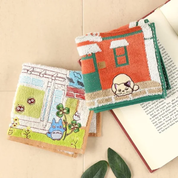 Fashion Mini serviette Totoro & Maison de Kusakabe 25x25 cm - Mon VoisinTotor Linge De Maison