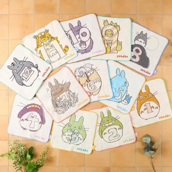 Store Mini Serviette Totoro anniversaire 12 25x25 cm - Mon Voisin Totoro Linge De Maison