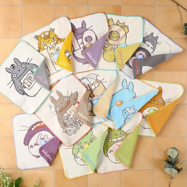 Store Mini Serviette Totoro anniversaire 12 25x25 cm - Mon Voisin Totoro Linge De Maison