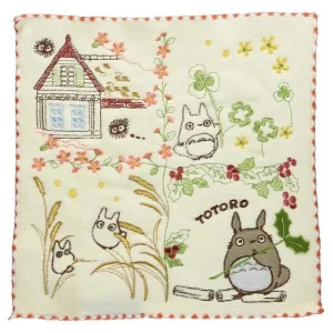 Shop Mini Serviette Totoro dans le jardin 25x25 cm - Mon Voisin Totoro Linge De Maison