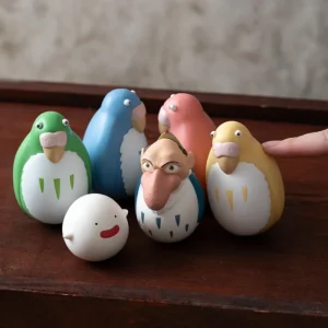 Shop Pack 2 Figurines Roly-poly Perruches Rouge & Jaune - Le Garçon et le Jouets