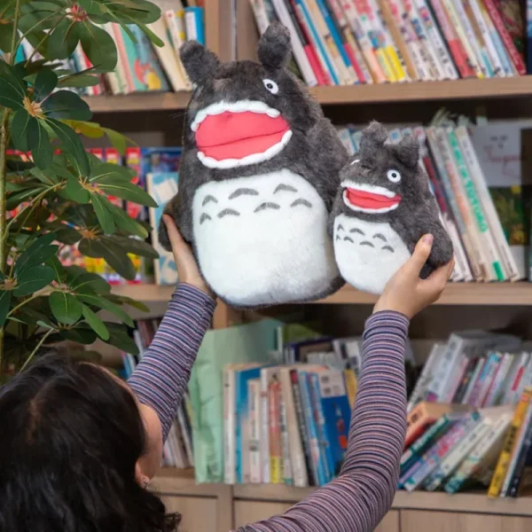 Store Peluche Acrylique Totoro Gris rugissant M - Mon Voisin Totoro Peluches Classiques