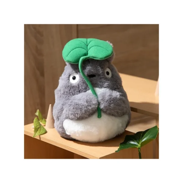 Discount Peluche Nakayoshi Totoro Gris avec feuille - Mon Voisin Totoro Peluches Nakayoshi