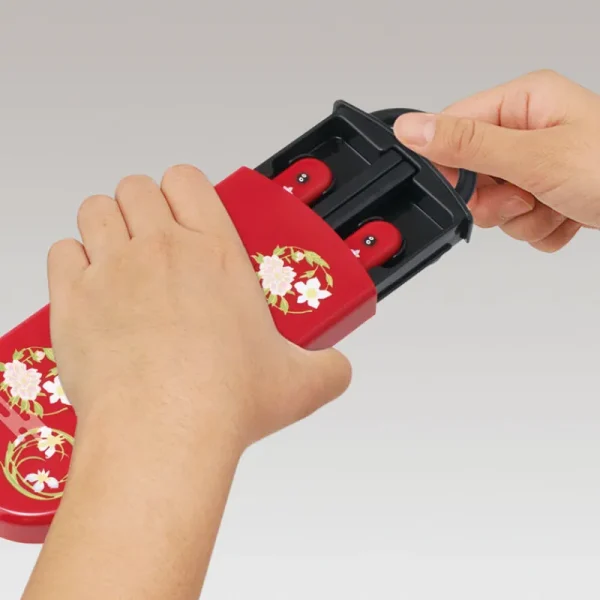 Store Set Baguettes Cuillère Fourchette No Face rouge foncé - Le Voyage de Cuisine Et Table