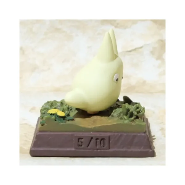 Cheap Statue Collection Stop Motion Totoro Blanc Course Pose 5 - Mon Voisin Statues