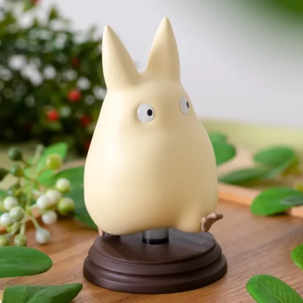 Fashion Statuette Totoro blanc marchant - Mon Voisin Totoro Statues
