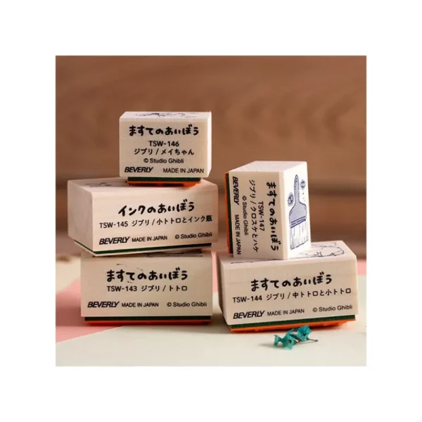 Store Tampon en bois Totoro Blanc & Bouteille d'encre - Mon Voisin Totoro Petit Matériel