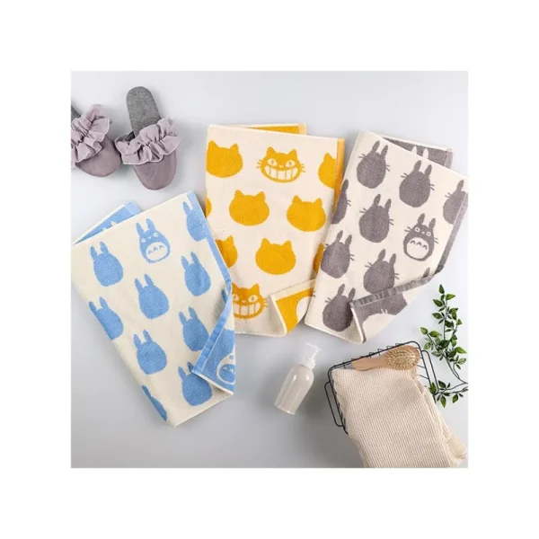 Sale Tapis de Bain Silhouette Totoro Gris 50x60 cm - Mon Voisin Totoro Linge De Maison