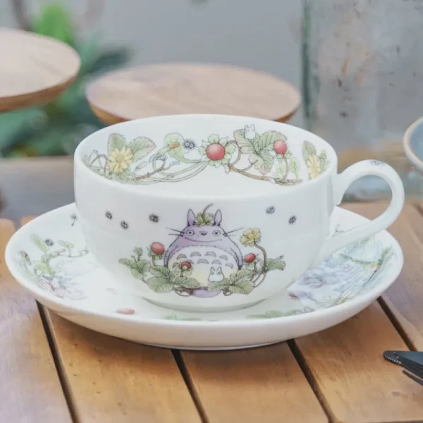 Cheap Tasse et Sous Tasse Totoro Fraise - Mon Voisin Totoro Cuisine Et Table