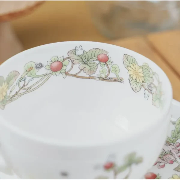 Cheap Tasse et Sous Tasse Totoro Fraise - Mon Voisin Totoro Cuisine Et Table