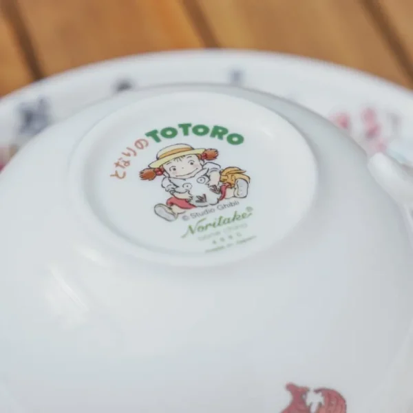 Hot Tasse et Sous Tasse Totoro Baies - Mon Voisin Totoro Cuisine Et Table
